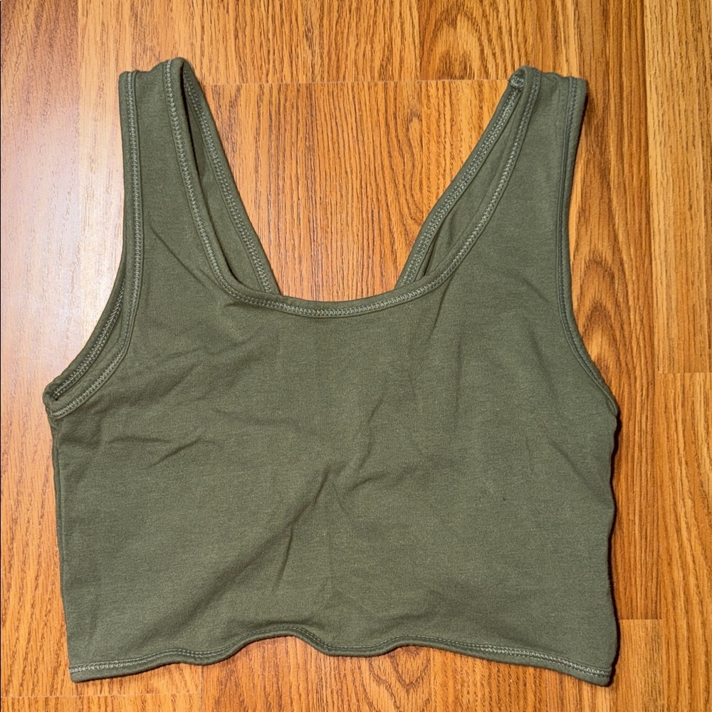 American Eagle Olive Green Crop Top size Medium